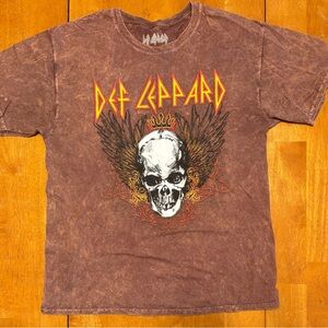 Def Leppard Brown Graphic T-Shirt